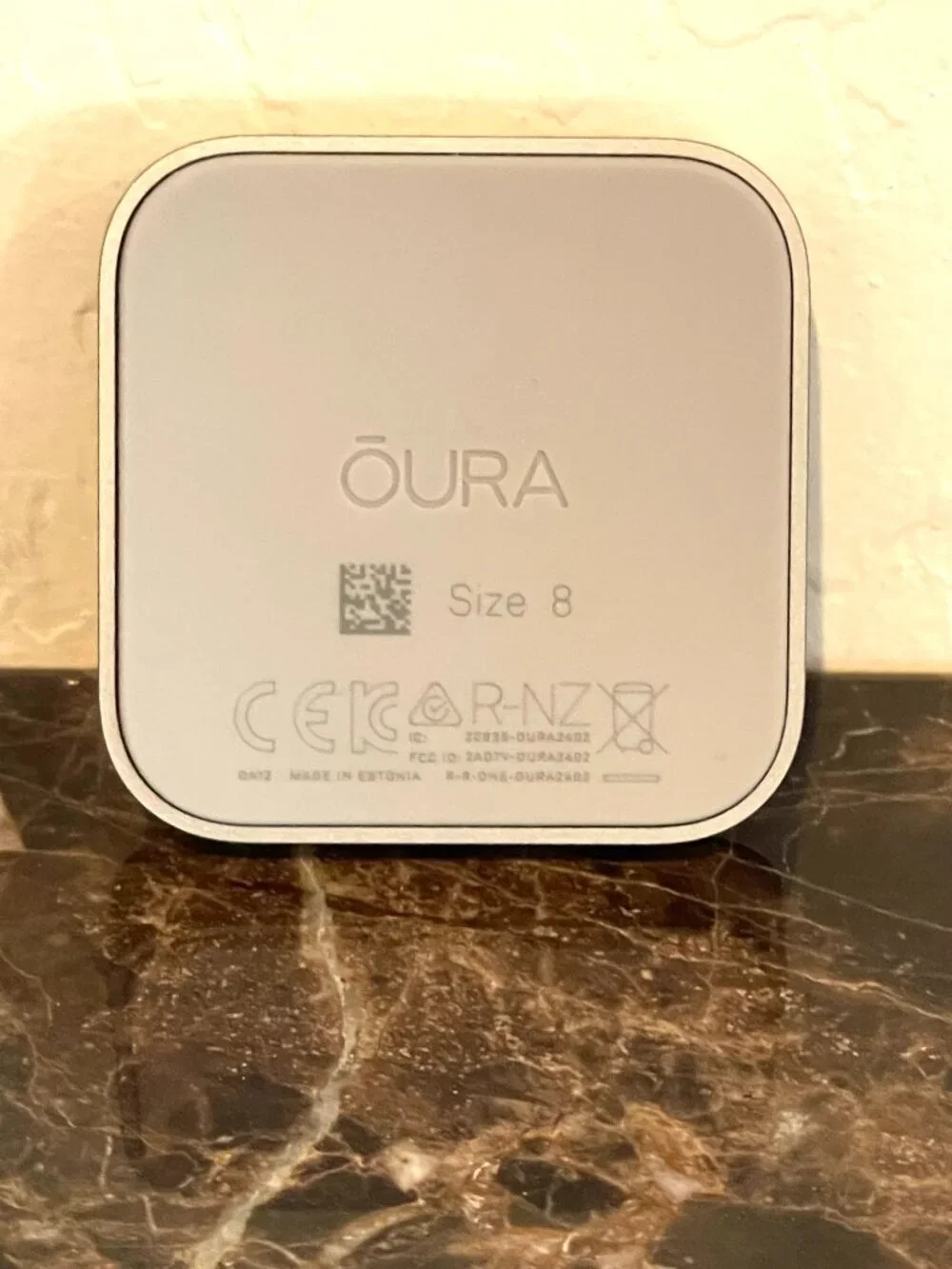 New OURA Ring Ceramic Petal Size 8 In Box
